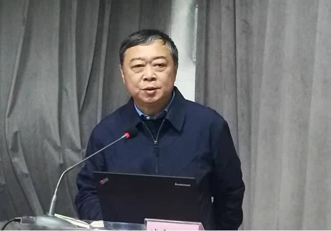 董事长.png
